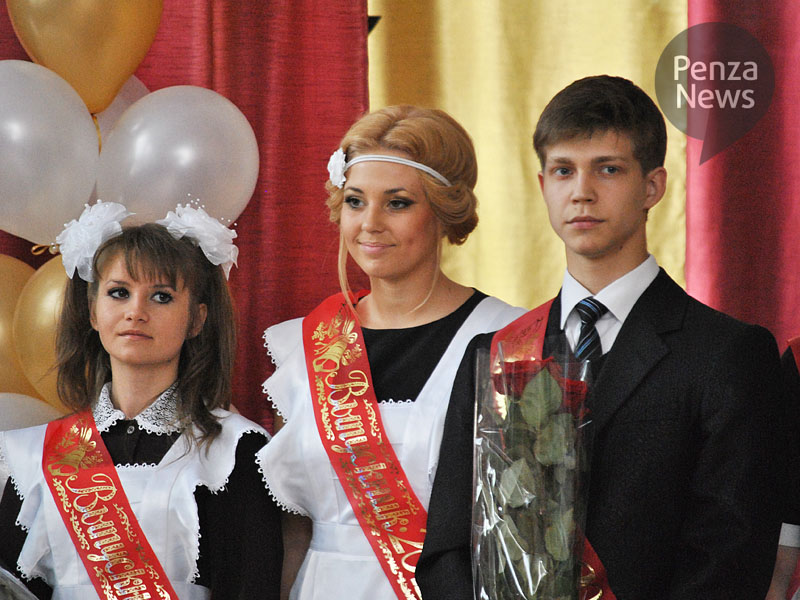 В Кузнецке 50 выпускников получат медали за особые успехи