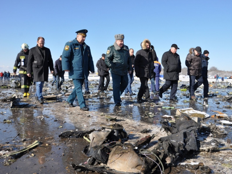 МЧС завершило поисково-спасательную операцию на месте авиакатастрофы в Ростове-на-Дону
