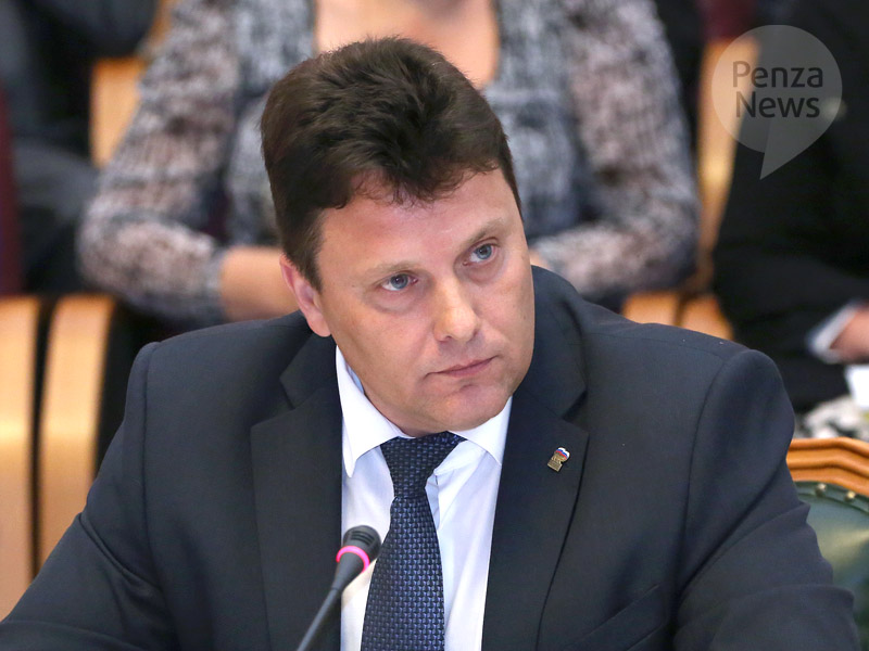 Реорганизация ПМПК позволит повысить качество среднего профобразования — министр