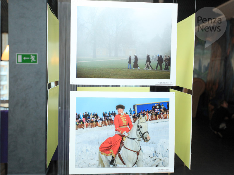 В Заречном открыта выставка рязанских фотографов