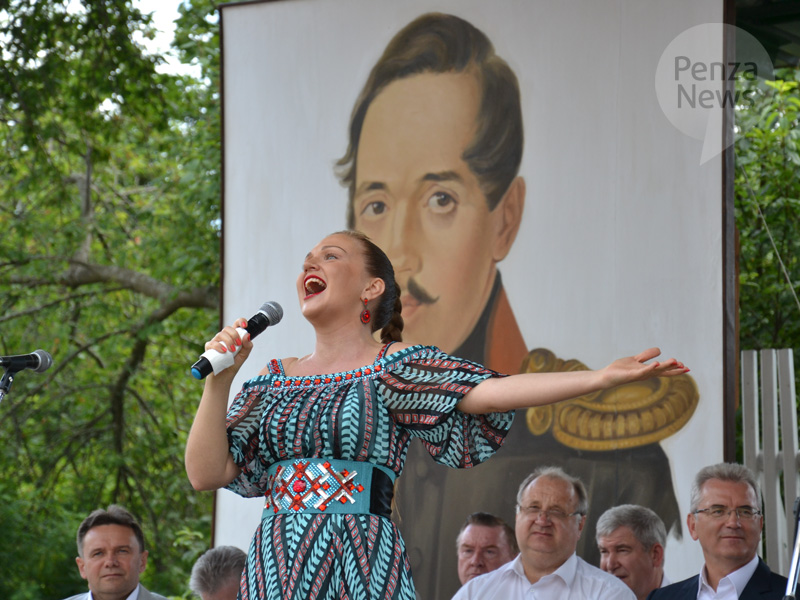 Марину Девятову и Глеба Матвейчука ждут в числе почетных гостей в «Тарханах» 7 июля