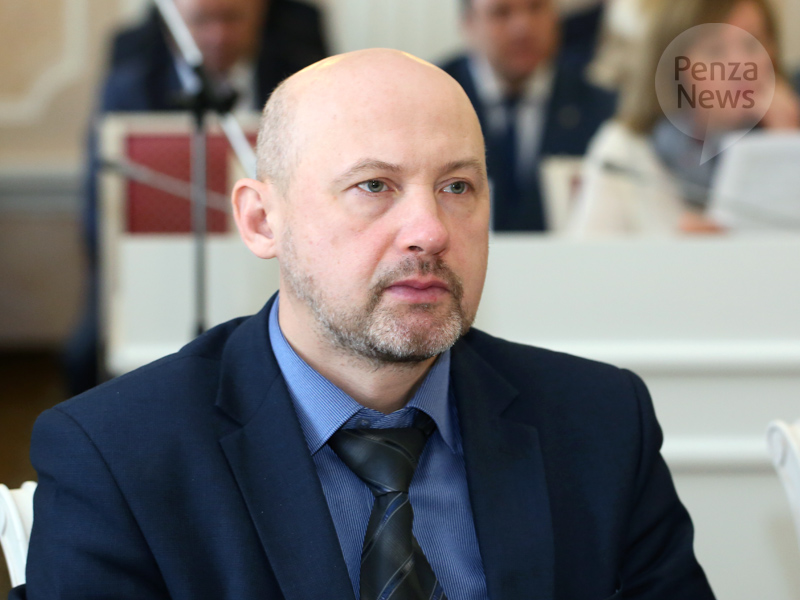 Дмитрий Матушкин поздравил сотрудников СКР с годовщиной образования ведомства