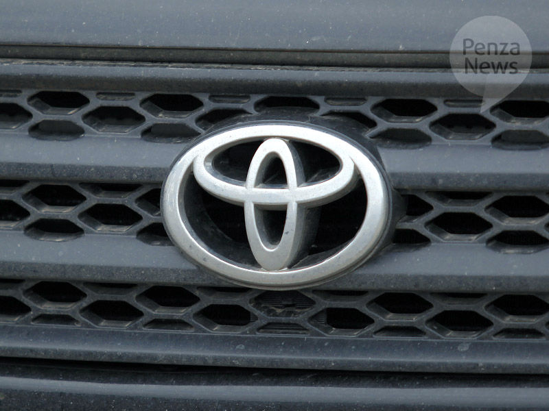 Пензячка стала жертвой мошенничества при покупке внедорожника «Toyota Land Cruiser»