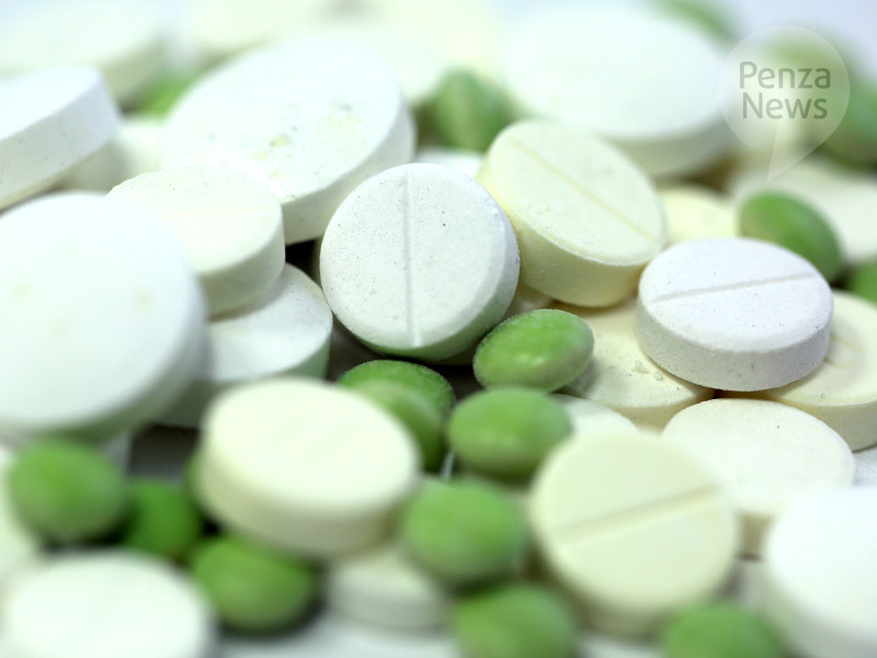 Пензенский губернатор поручил следить за наличием лекарств в аптеках