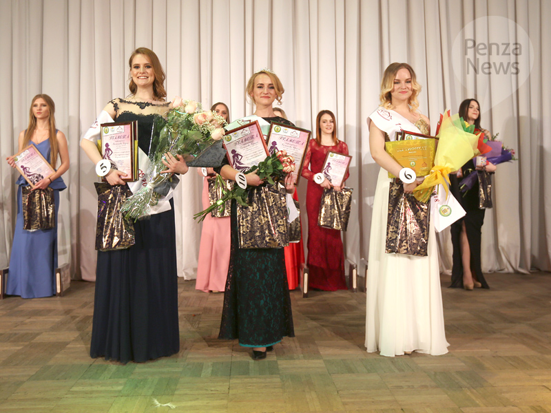Ирина Семенова победила в конкурсе «Мисс студенческих отрядов» в Пензе
