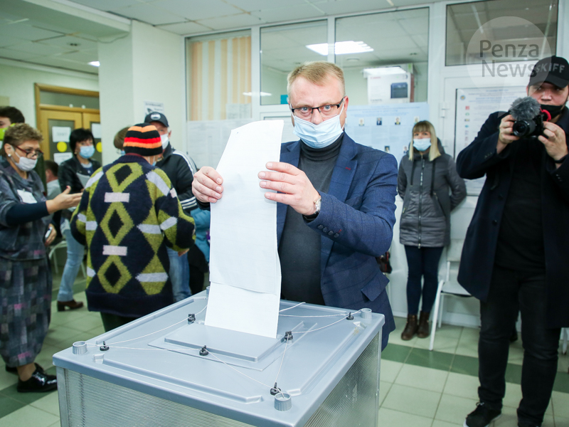 Шаляпин проголосовал на выборах в Госдуму и досрочных выборах губернатора Пензенской области