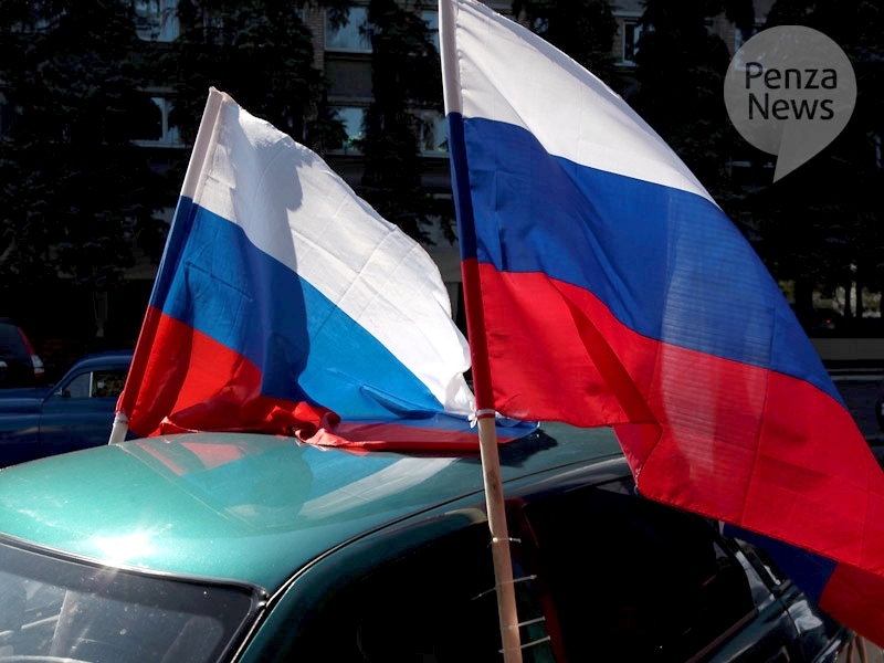 В Пензе прошел автопробег в поддержку российских военных, участвующих в спецоперации на Украине