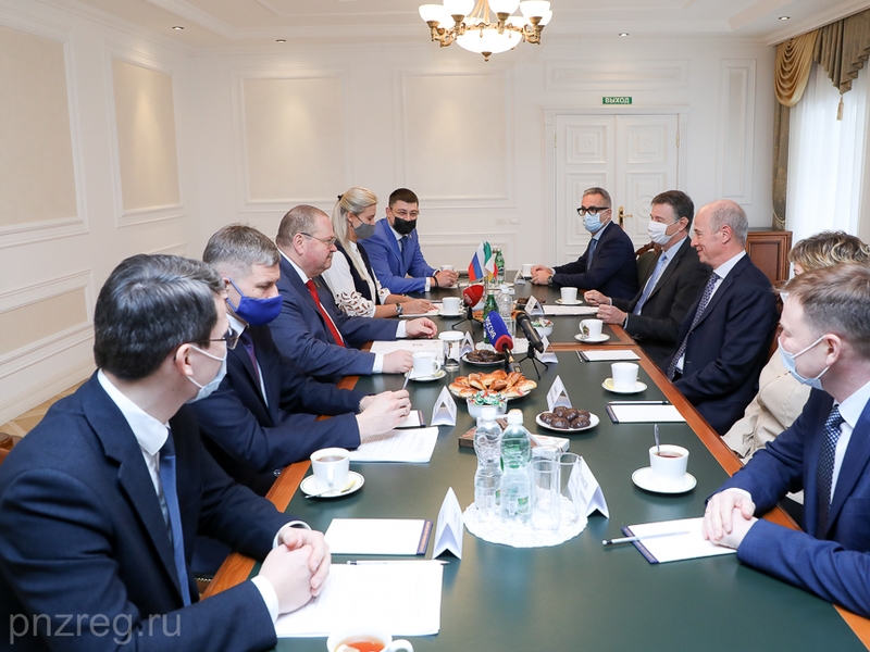 Олег Мельниченко провел встречу с президентом Telema Holding S.r.l. Микеле Форнари