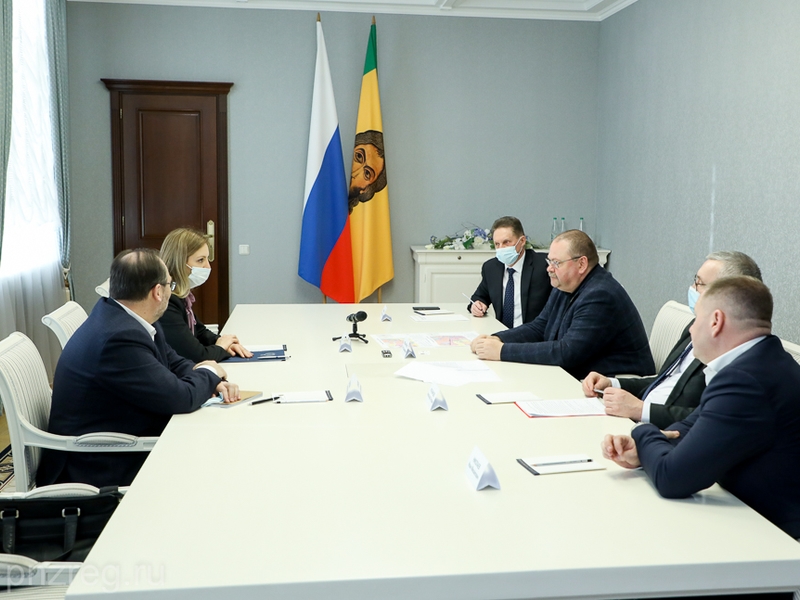 Мельниченко предложил провести в Пензе всероссийскую конференцию с участием представителей Минстроя РФ