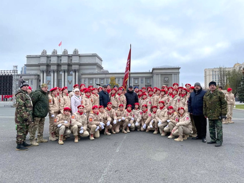 Пензенские юнармейцы приняли участие в Параде памяти в Самаре