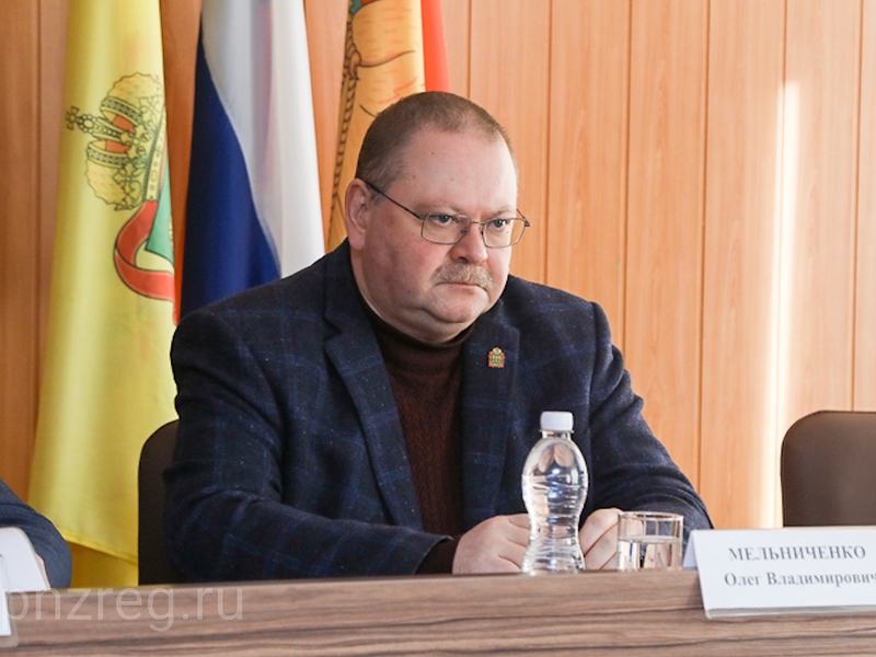 Олег Мельниченко посетил с рабочим визитом Земетчинский и Башмаковский районы