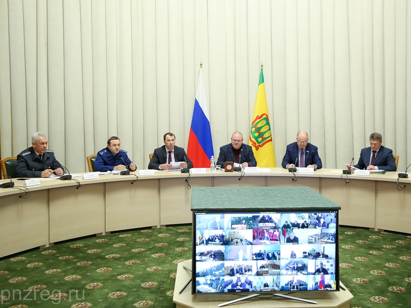 Олег Мельниченко поручил усилить в регионе работу по предотвращению ДТП