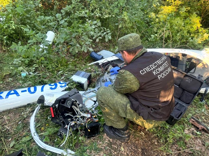 В Пензенской области следователи проводят проверку по факту гибели мужчины при падении с планера