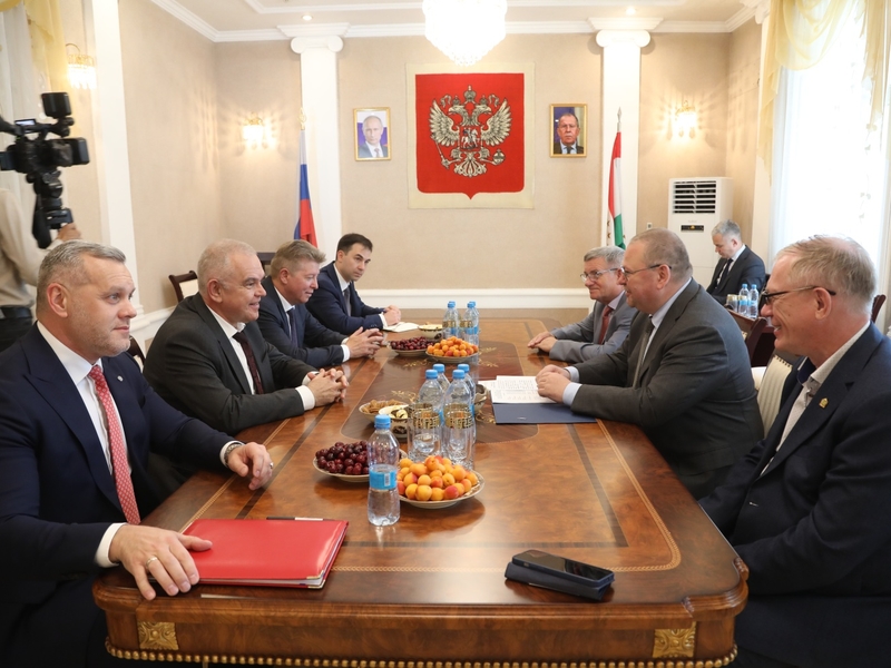 Мельниченко, Григорьев и Ланкин обсудили развитие сотрудничества Пензенской области с Таджикистаном