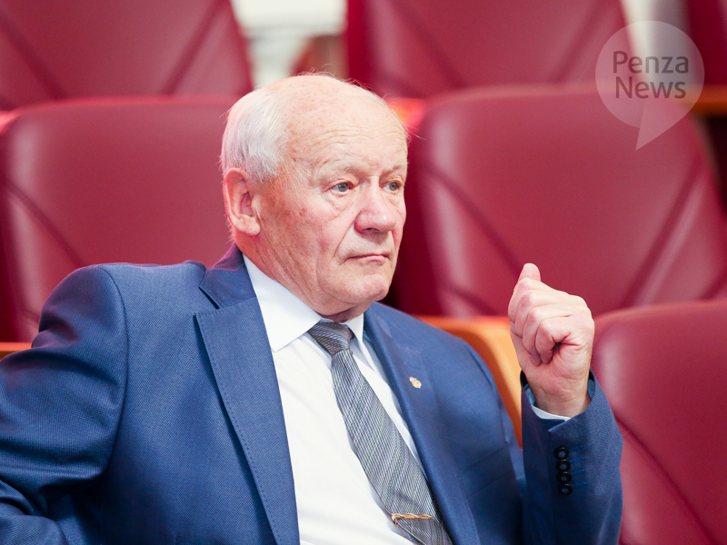 Калашников переизбран на пост председателя федерации футбола Пензенской области